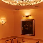 Ambassador 4*