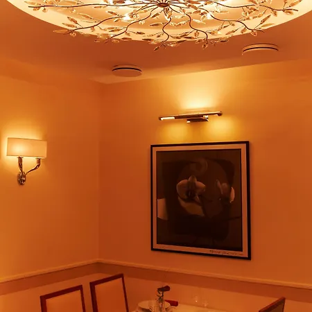 أمباسادور 4*