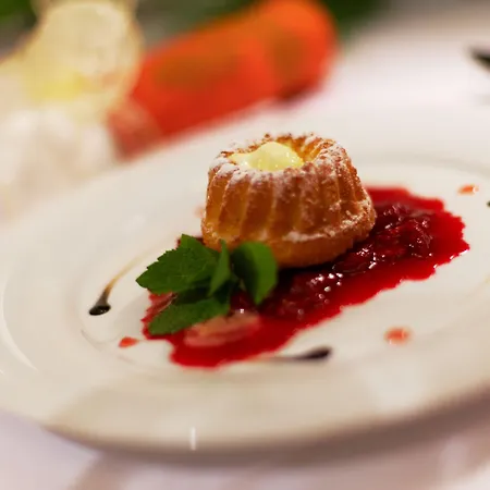 Ambassador Отель 4*