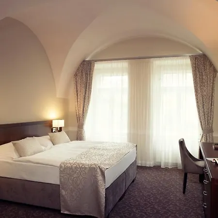 Hotel Ambassador