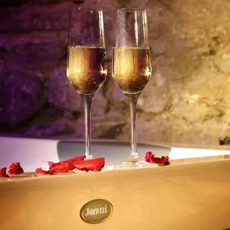 Отель Ambassador 4*